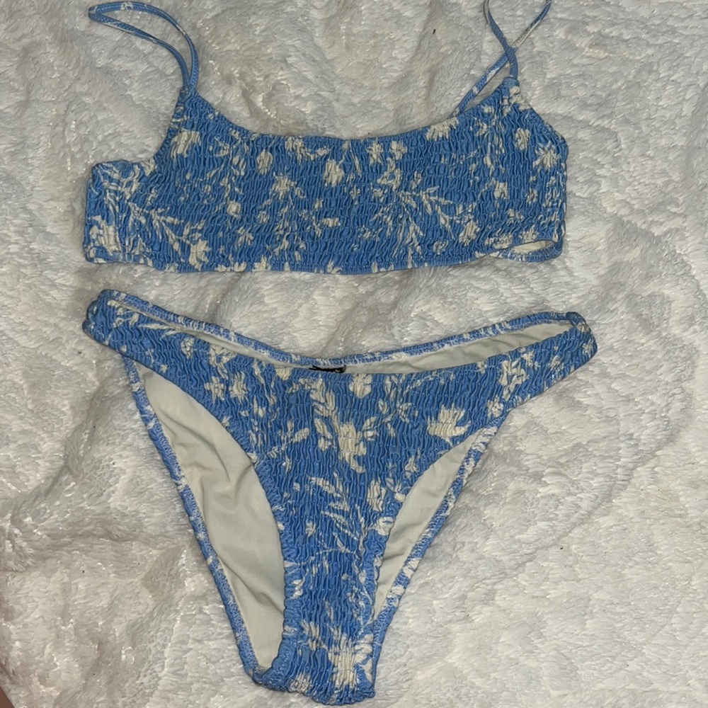 TRIANGL BIKINI